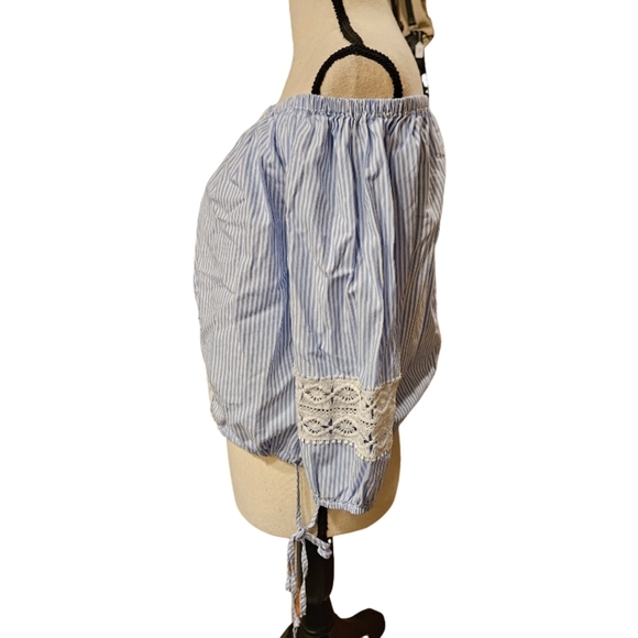 Lumbered Crochet Trim Top - Picture 8 of 12